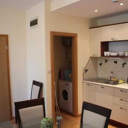 Apartamento 2-bedroom In Garden Of Eden